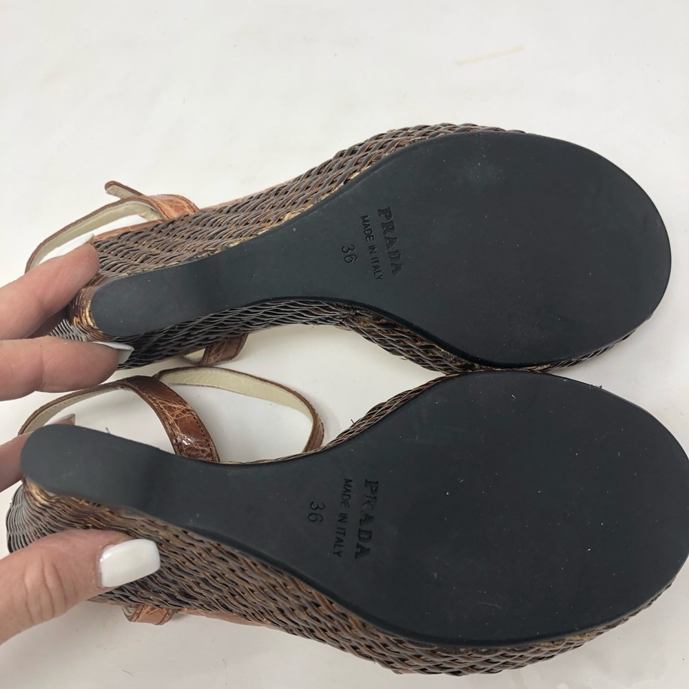 Prada raffia and croc embossed leather wedges - Picture 7 of 7